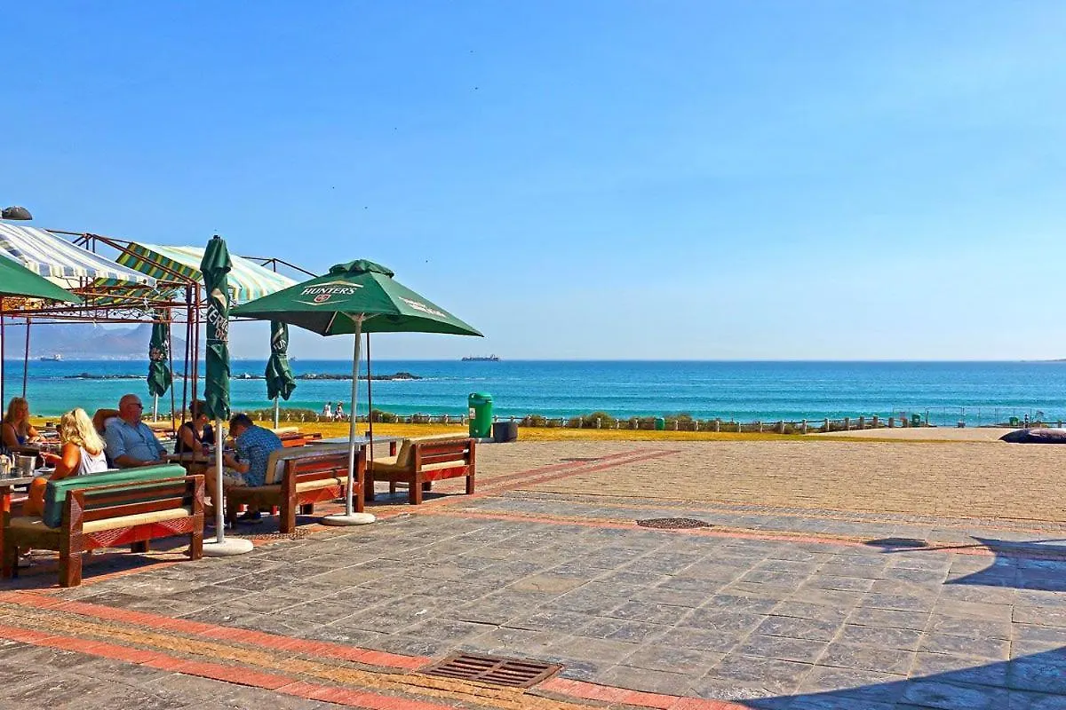 Appartamento Eden On The Bay 118 By Host Agents Bloubergstrand Sudafrica